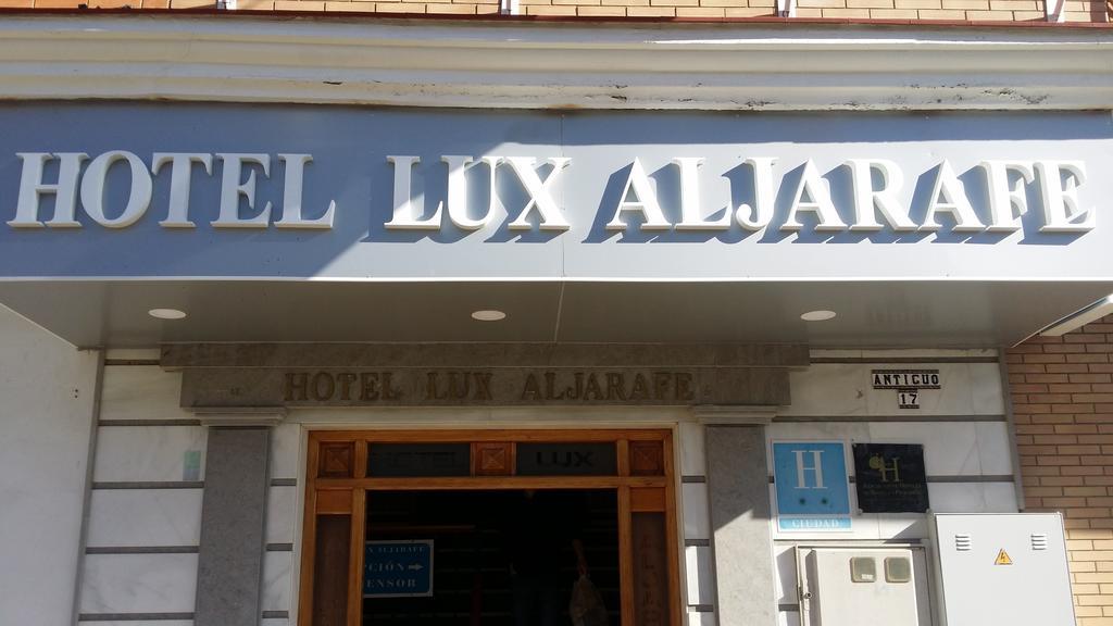 Hotel Lux Aljarafe Mairena del Aljarafe Dış mekan fotoğraf