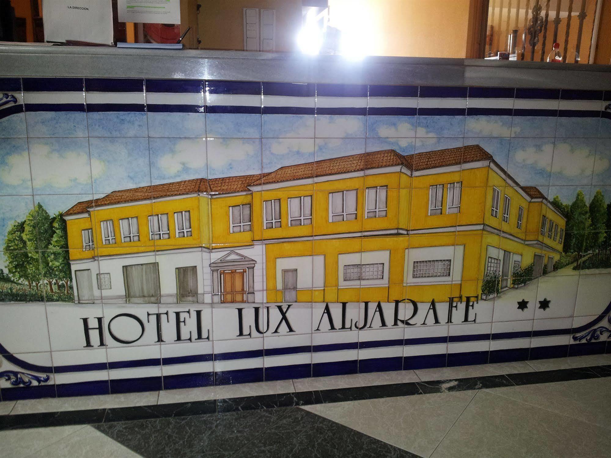 Hotel Lux Aljarafe Mairena del Aljarafe Dış mekan fotoğraf